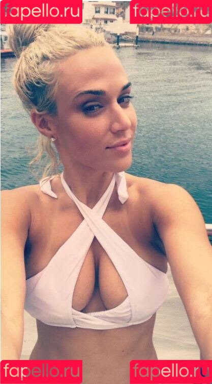 CJ Perry Onlyfans Photo Gallery 