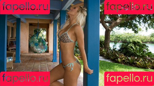 CJ Perry Onlyfans Photo Gallery 