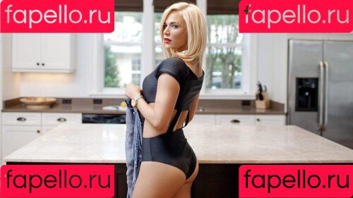 CJ Perry Onlyfans Photo Gallery 