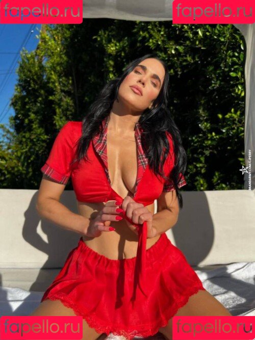 CJ Perry Onlyfans Photo Gallery 