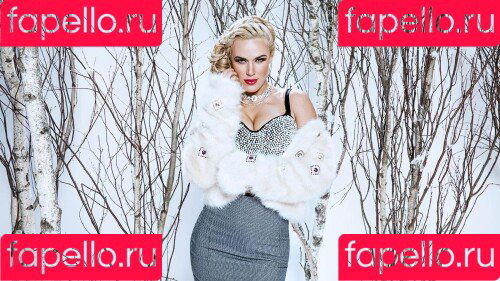 CJ Perry Onlyfans Photo Gallery 