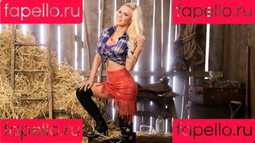 CJ Perry Onlyfans Photo Gallery 