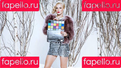 CJ Perry Onlyfans Photo Gallery 