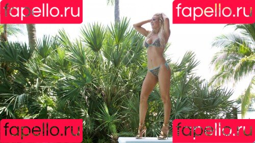 CJ Perry Onlyfans Photo Gallery 