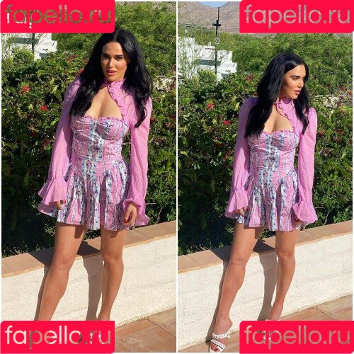 CJ Perry Onlyfans Photo Gallery 