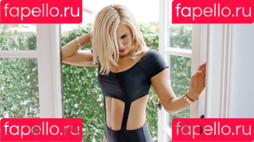 CJ Perry Onlyfans Photo Gallery 