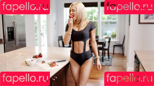 CJ Perry Onlyfans Photo Gallery 