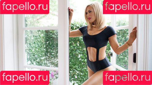 CJ Perry Onlyfans Photo Gallery 