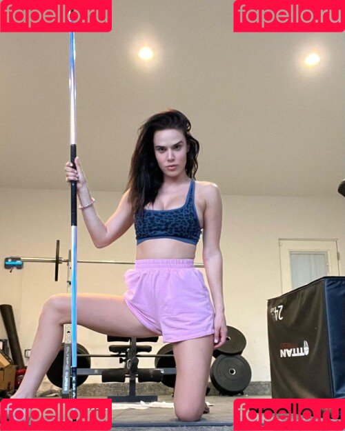 CJ Perry Onlyfans Photo Gallery 