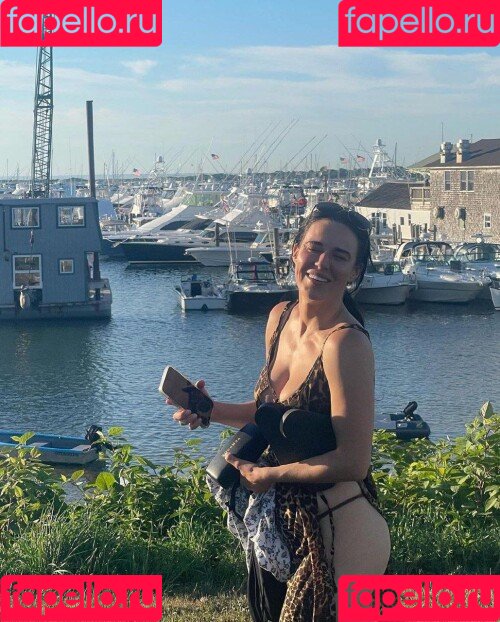 CJ Perry Onlyfans Photo Gallery 