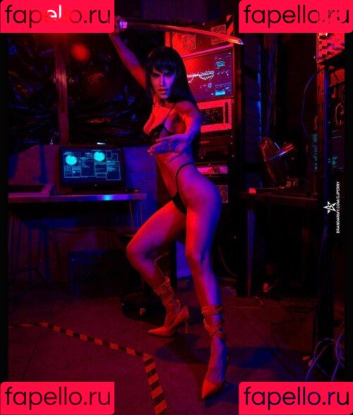 CJ Perry Onlyfans Photo Gallery 