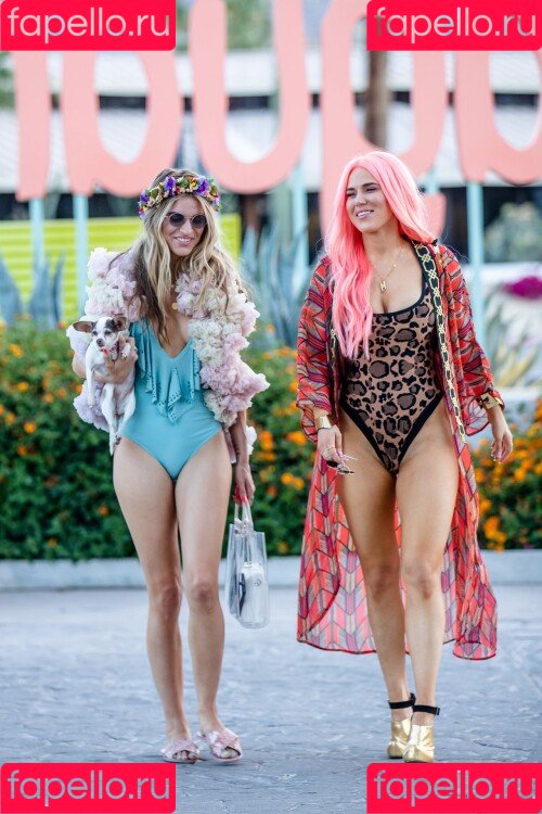 CJ Perry Onlyfans Photo Gallery 