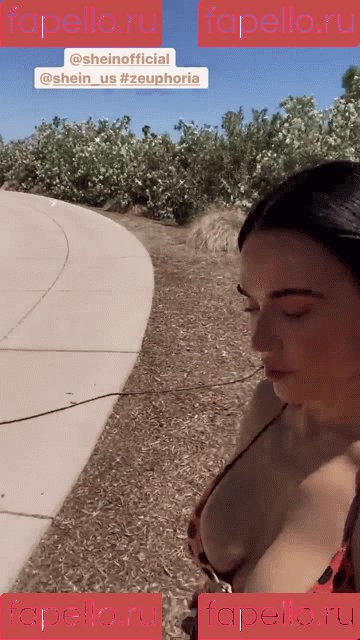 CJ Perry Onlyfans Photo Gallery 