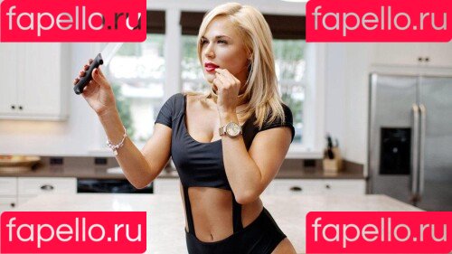 CJ Perry Onlyfans Photo Gallery 