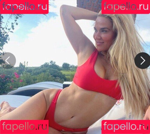 CJ Perry Onlyfans Photo Gallery 