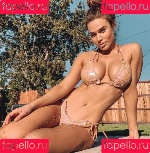 CJ Perry Onlyfans Photo Gallery 