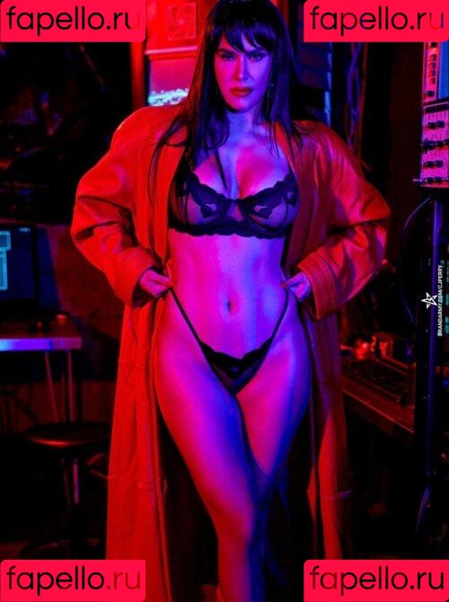 CJ Perry Onlyfans Photo Gallery 