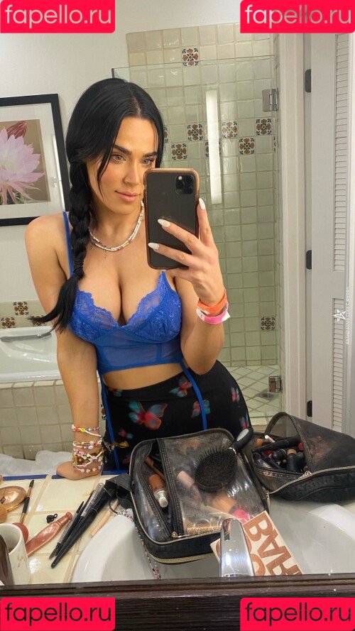 CJ Perry Onlyfans Photo Gallery 