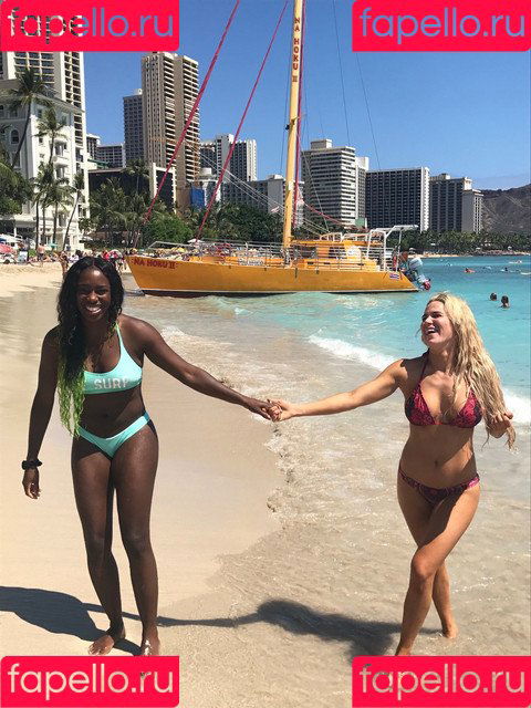 CJ Perry Onlyfans Photo Gallery 