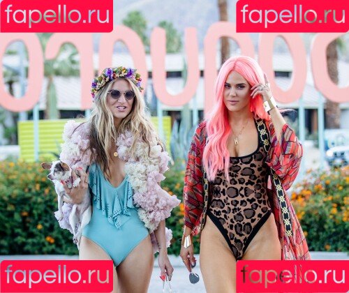 CJ Perry Onlyfans Photo Gallery 