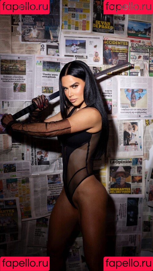 CJ Perry Onlyfans Photo Gallery 