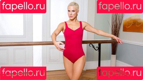 CJ Perry Onlyfans Photo Gallery 