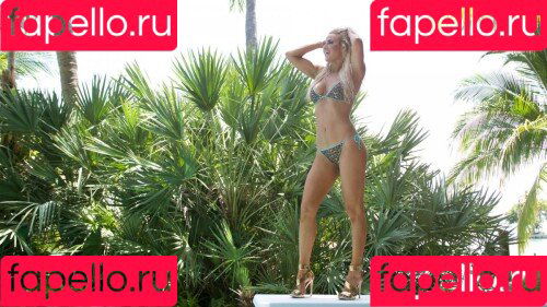 CJ Perry Onlyfans Photo Gallery 