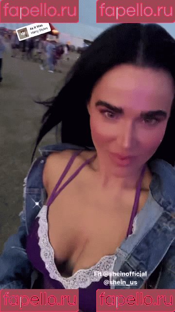 CJ Perry Onlyfans Photo Gallery 