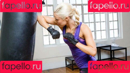 CJ Perry Onlyfans Photo Gallery 