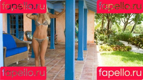 CJ Perry Onlyfans Photo Gallery 