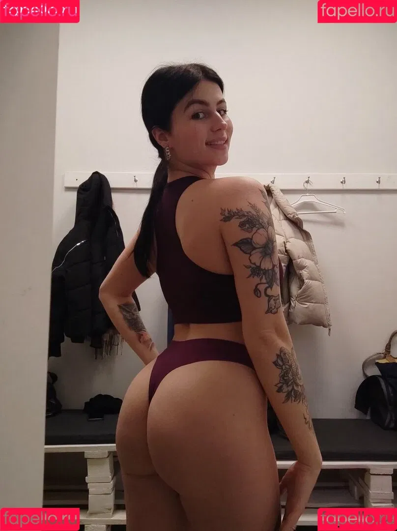 milamilasham Onlyfans Photo Gallery 