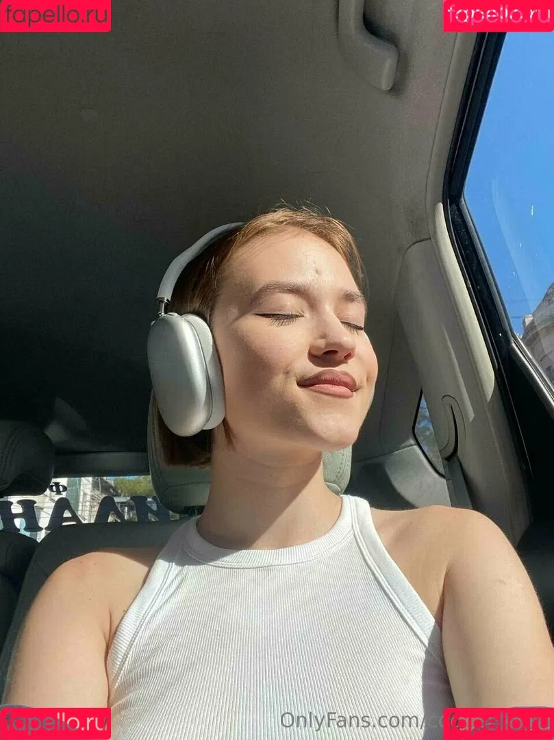 cooper_ellie Onlyfans Photo Gallery 