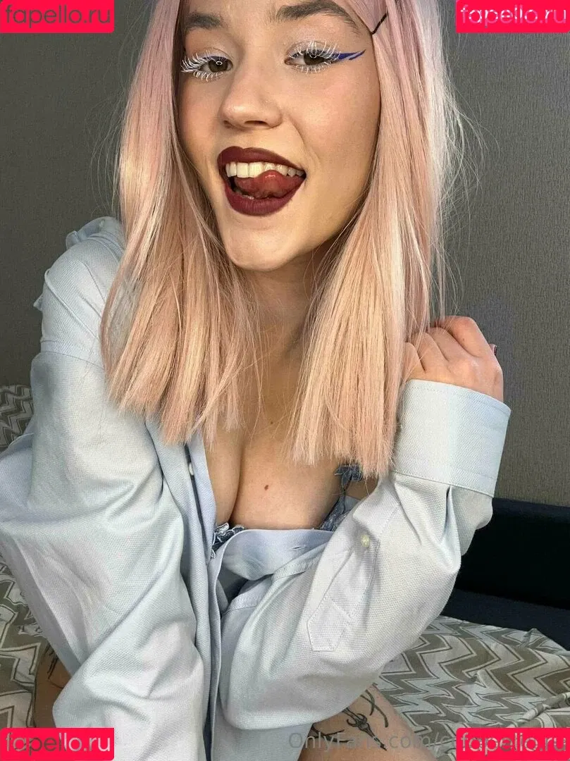cooper_ellie Onlyfans Photo Gallery 