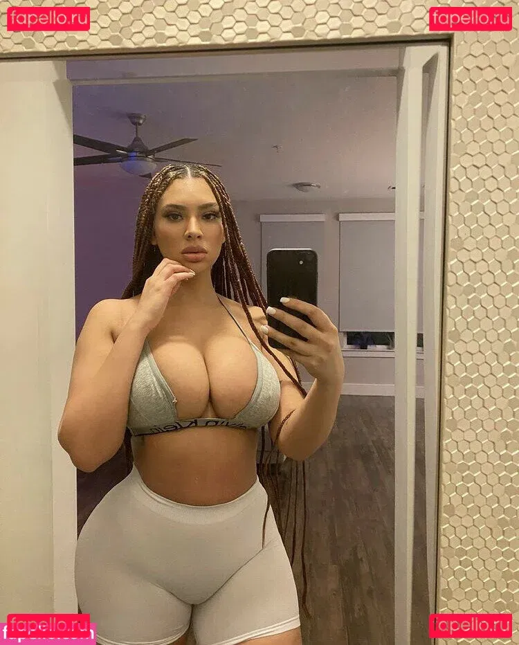 Annamarie Sarai Onlyfans Photo Gallery 