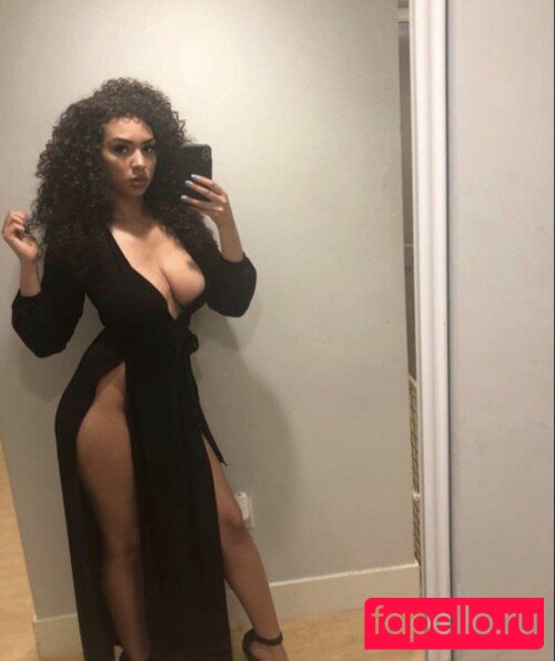 Annamarie Sarai Nude Onlyfans Photo 16