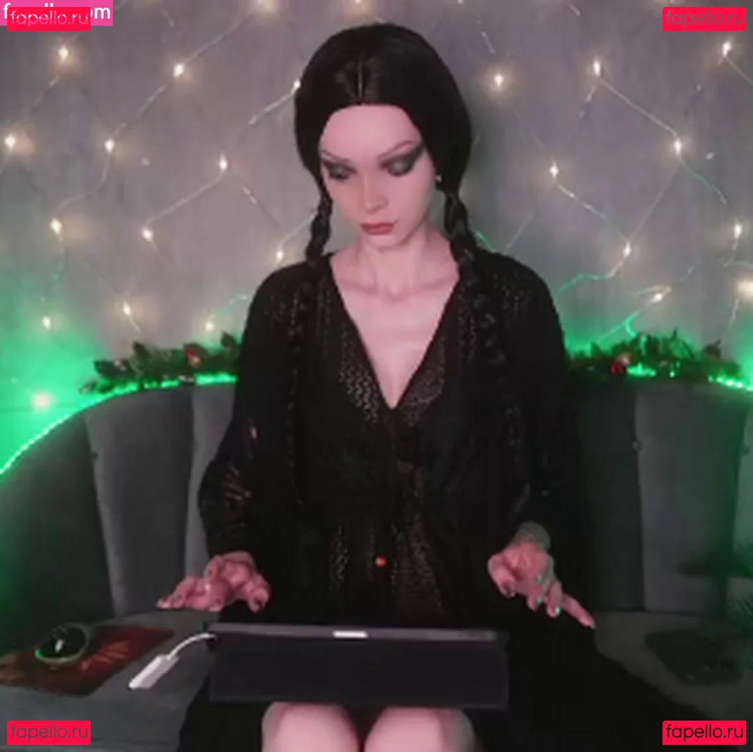 Poppy Parker Onlyfans Photo Gallery 