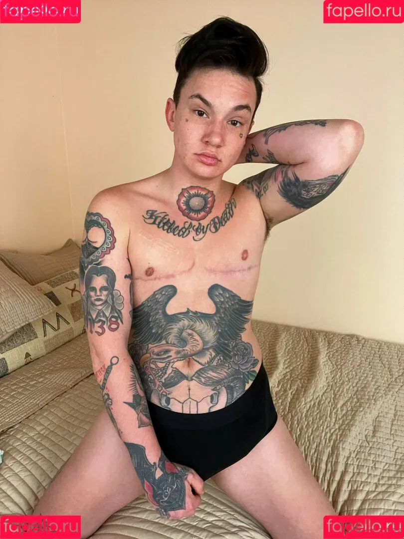 nikkihearts Onlyfans Photo Gallery 
