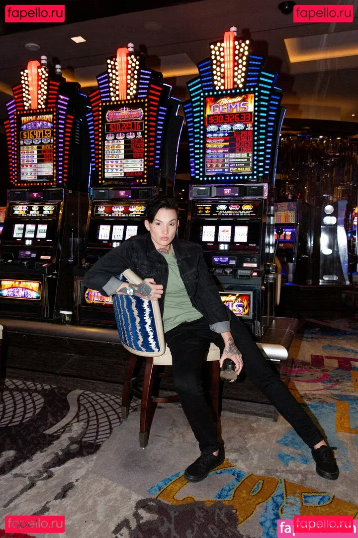 nikkihearts Onlyfans Photo Gallery 