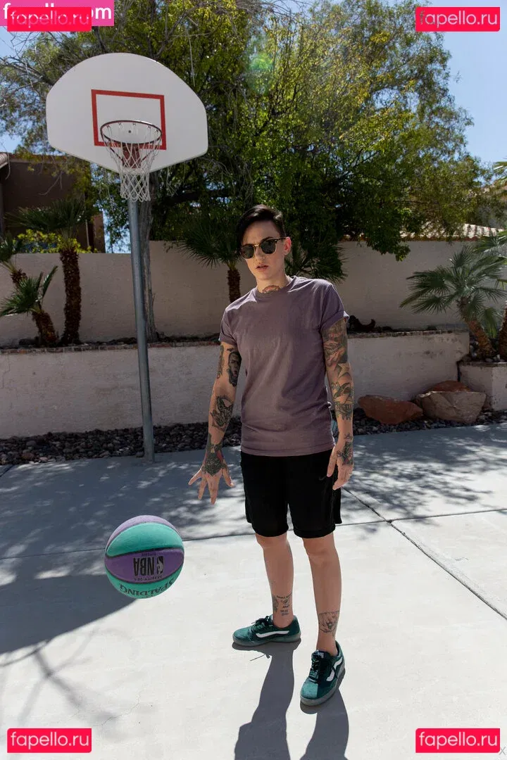 nikkihearts Onlyfans Photo Gallery 