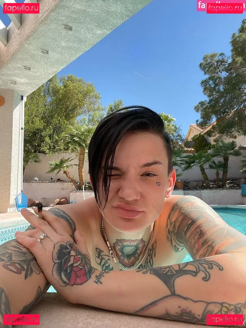 nikkihearts Onlyfans Photo Gallery 