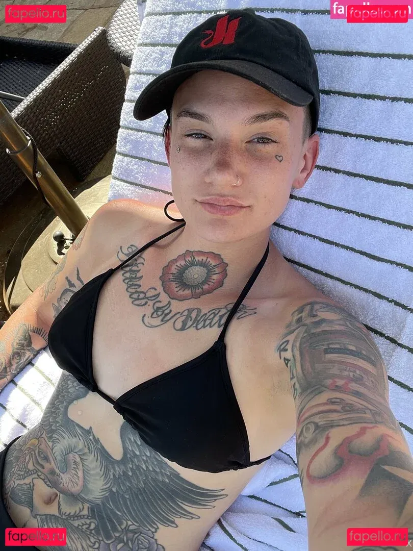 nikkihearts Onlyfans Photo Gallery 