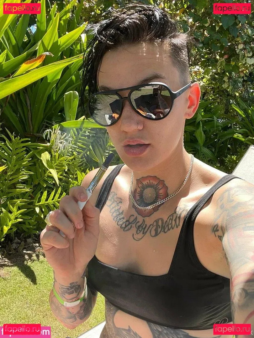 nikkihearts Onlyfans Photo Gallery 