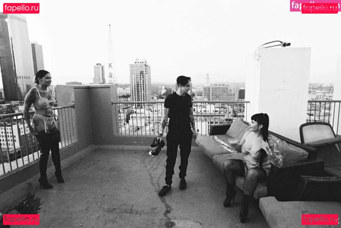 nikkihearts Onlyfans Photo Gallery 