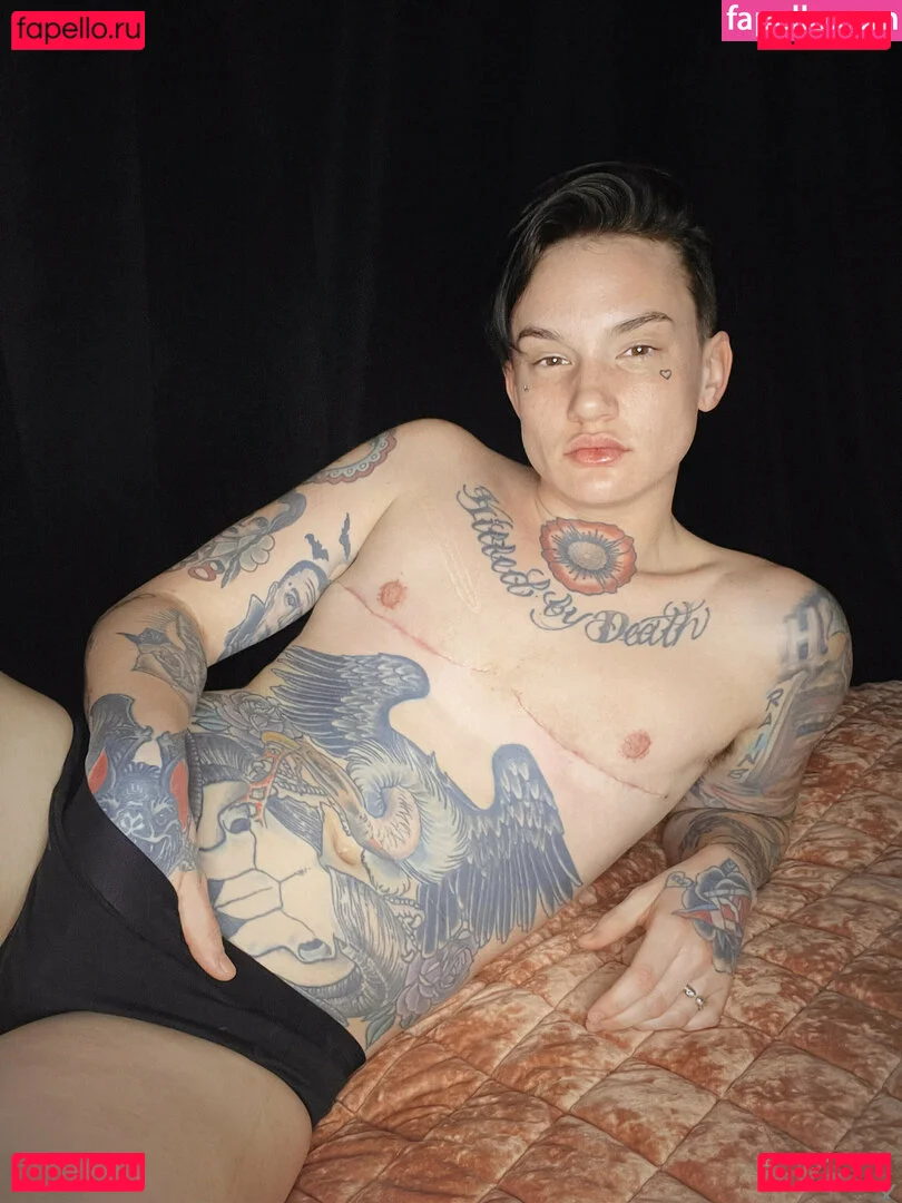 nikkihearts Onlyfans Photo Gallery 