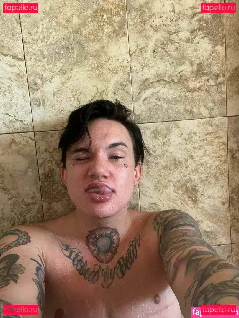 nikkihearts Onlyfans Photo Gallery 