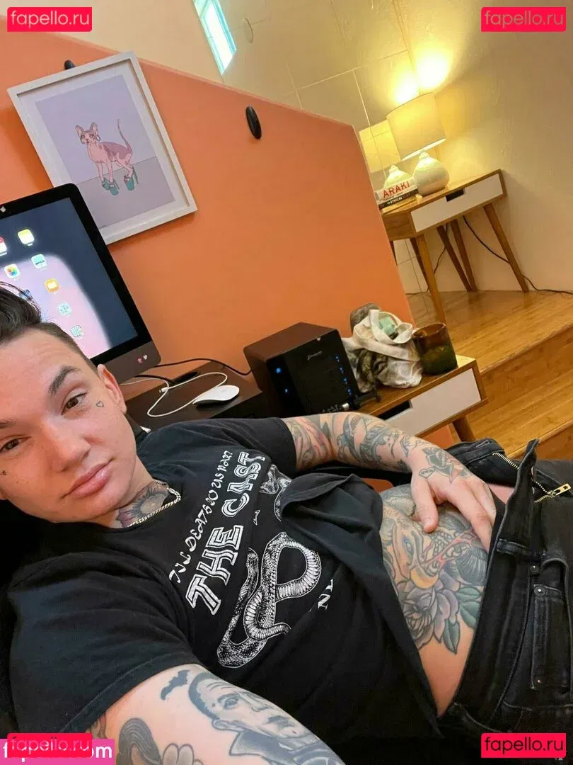 nikkihearts Onlyfans Photo Gallery 