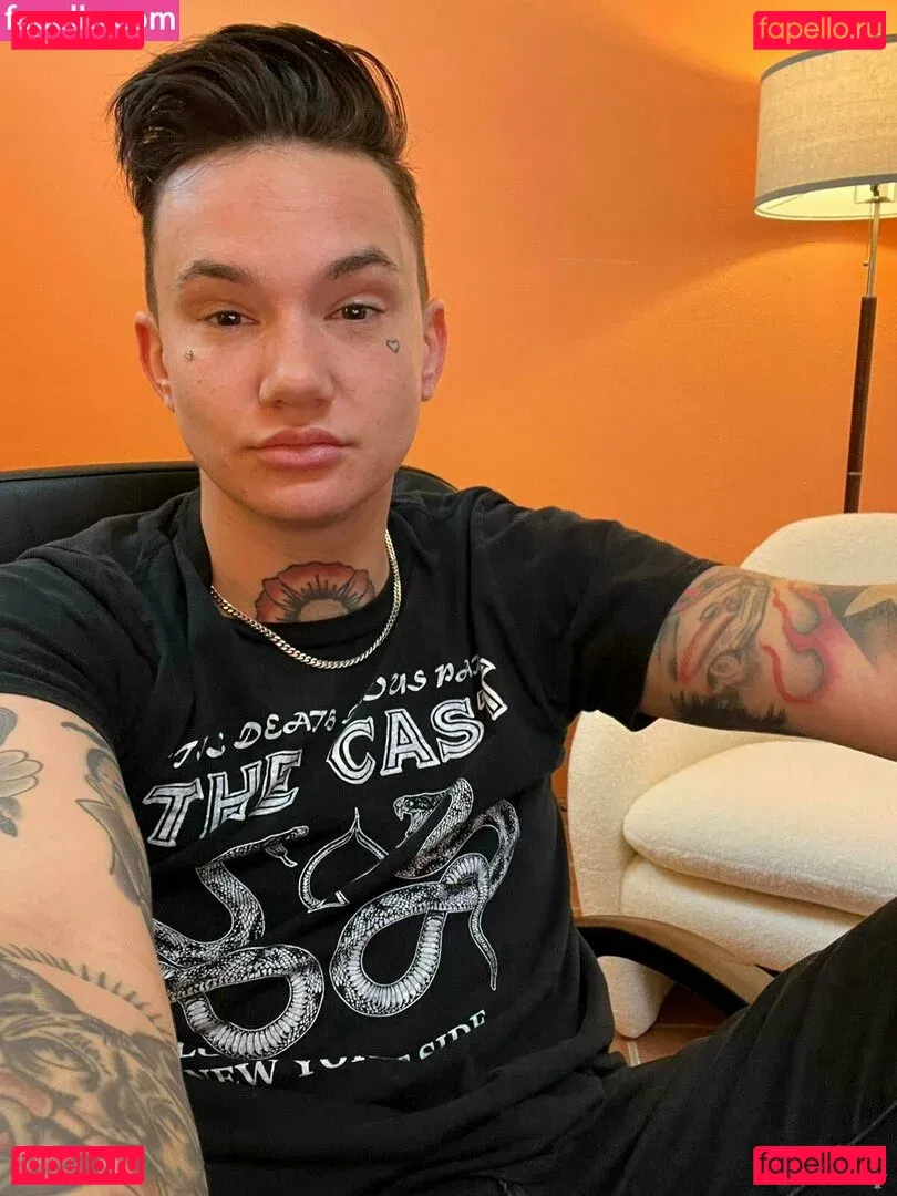 nikkihearts Onlyfans Photo Gallery 