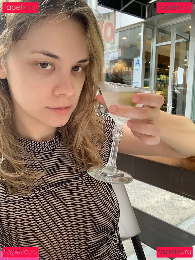 Dasha Nekrasova Onlyfans Photo Gallery 