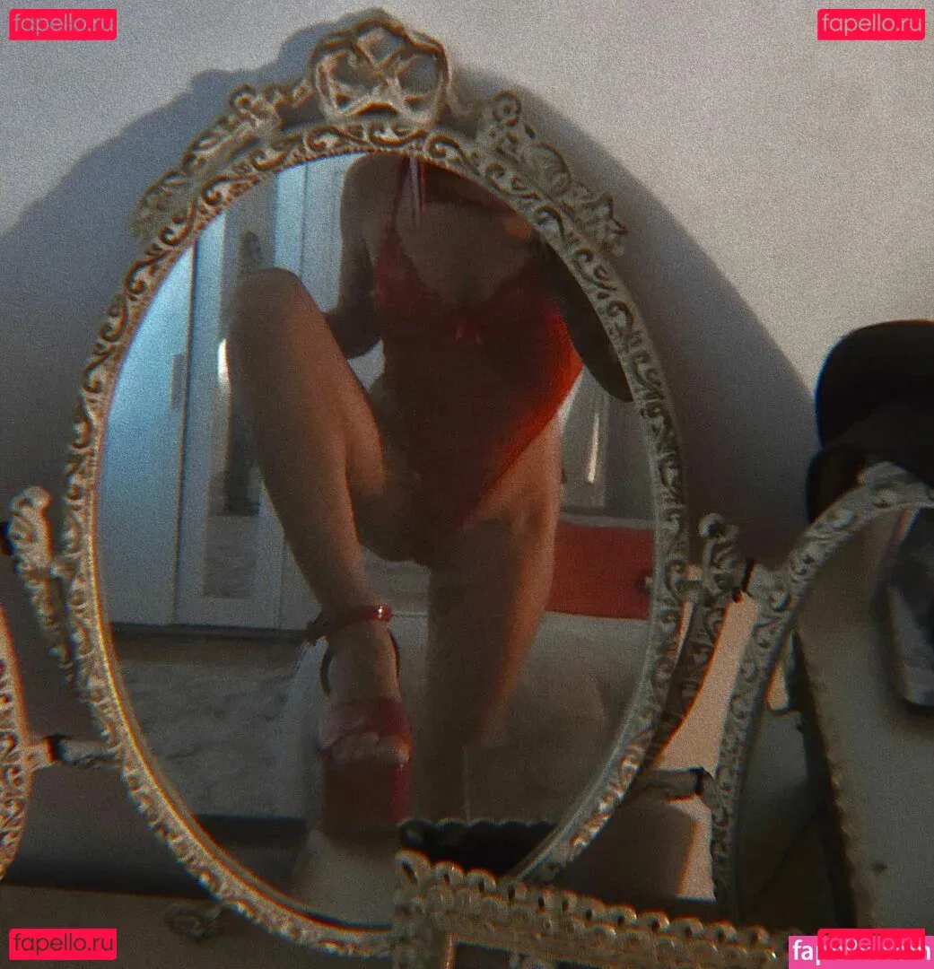 TheBookOfVices Onlyfans Photo Gallery 