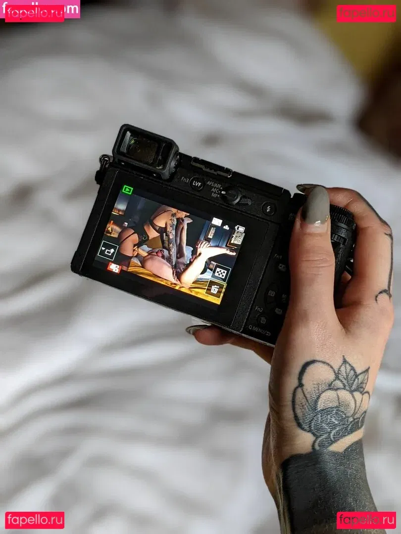 TheBookOfVices Onlyfans Photo Gallery 